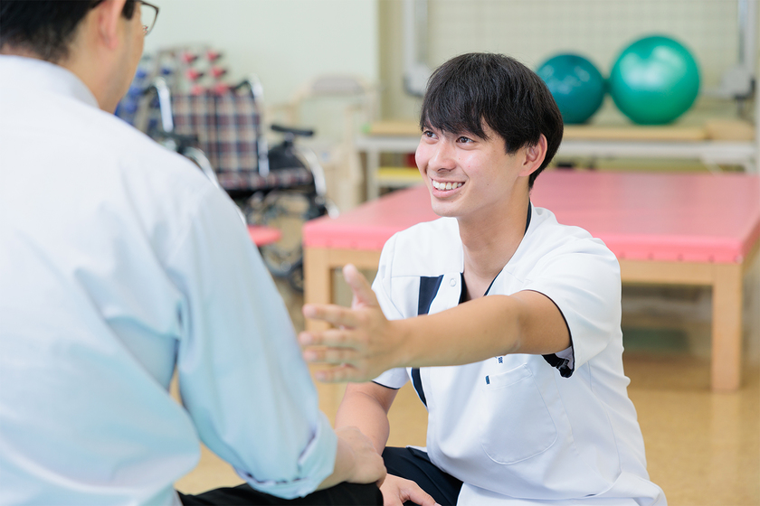 専門学校　健祥会学園の学生