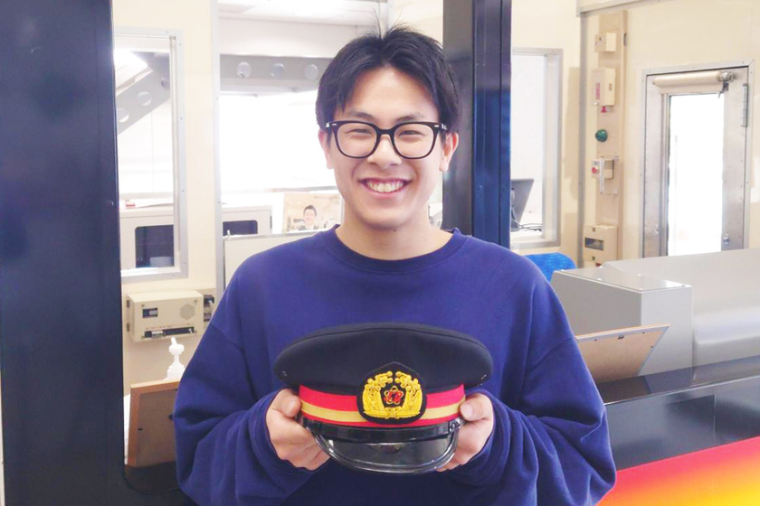 日本鉄道＆スポーツビジネスカレッジ２１の学生