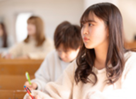 岡山短期大学の特長２