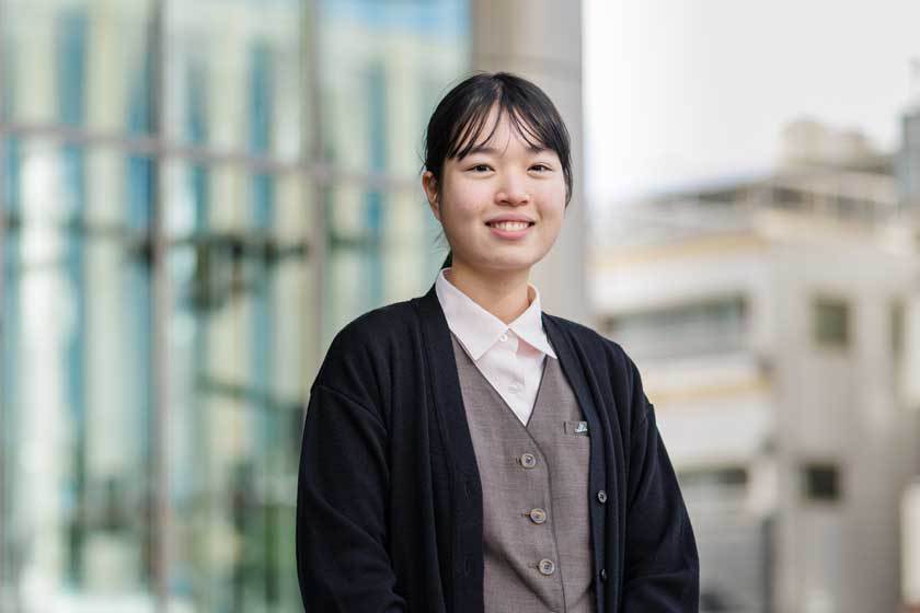 大阪観光大学の卒業生