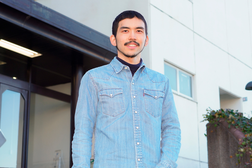 多摩美術大学の学生