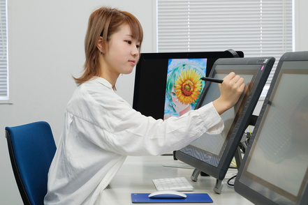 四国大学 人間生活科学科では、3つのコースでそれぞれ公認心理師や養護教諭、Webクリエイターといった様々な資格取得を目指せます