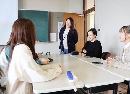 敬和学園大学の特長１