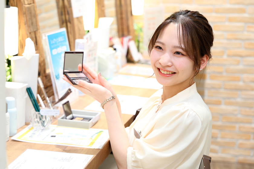 大阪ビューティーアート専門学校の卒業生