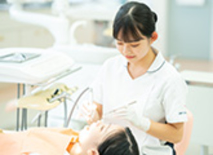 広島デンタルアカデミー専門学校の特長１