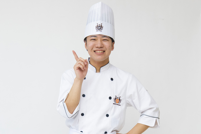 東京ベルエポック製菓調理専門学校の学生