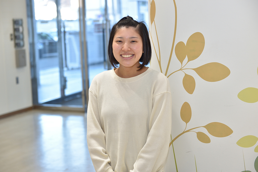 大阪行岡医療専門学校長柄校の学生