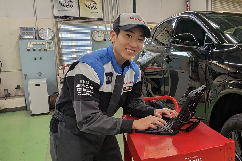 専門学校　日産横浜自動車大学校の学生