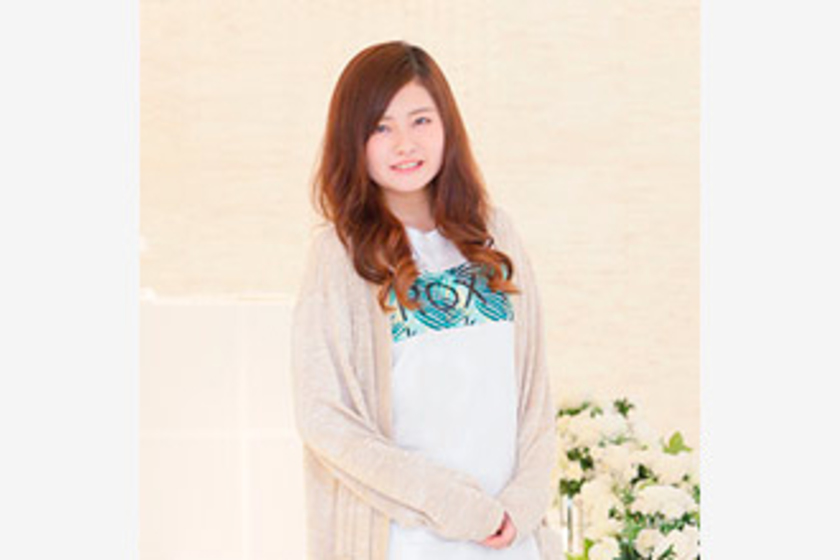 千葉ビューティー＆ブライダル専門学校の学生