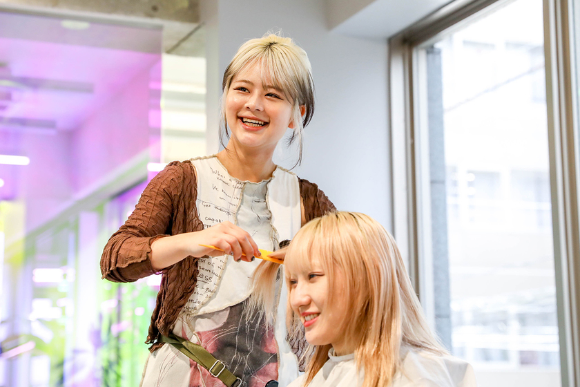 関西美容専門学校の卒業生