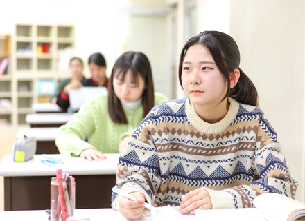 長崎医療こども専門学校の特長１