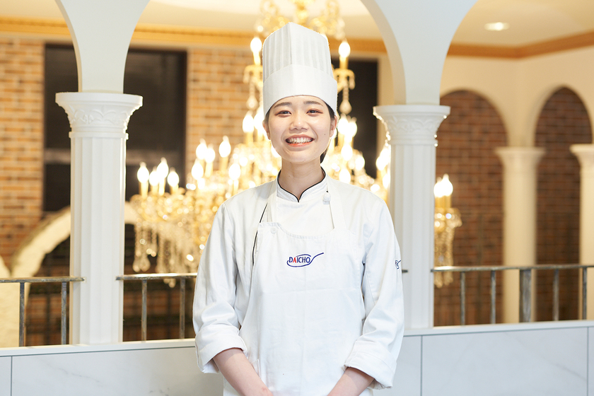 大阪調理製菓専門学校ｅｃｏｌｅ　ＵＭＥＤＡの学生