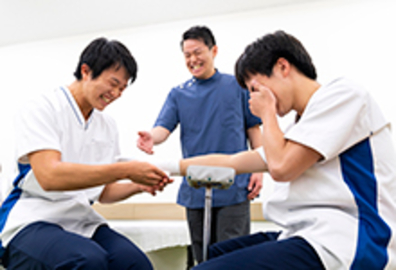 東京呉竹医療専門学校の風景