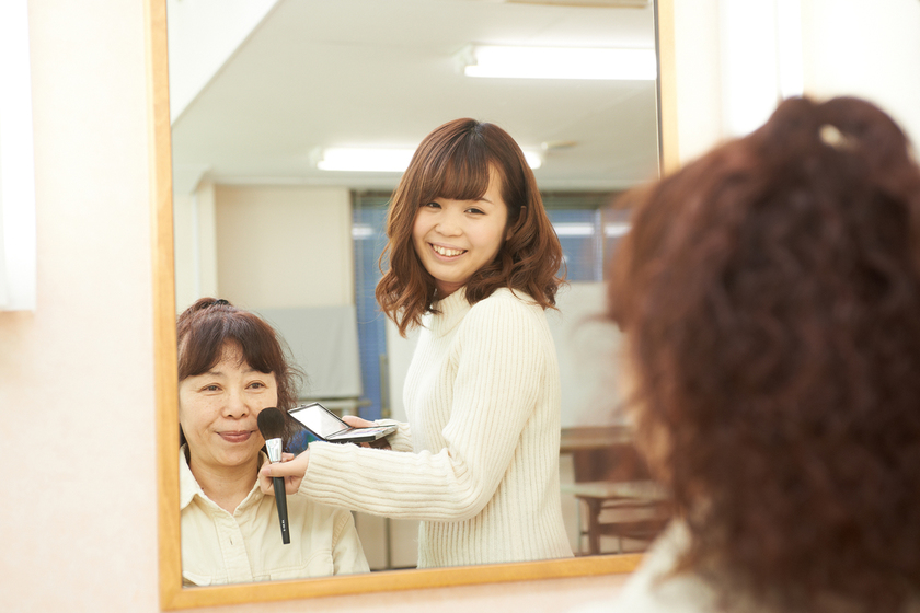 桂ｍａｋｅ‐ｕｐデザイン専門学校の卒業生