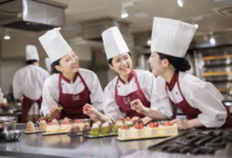 赤堀製菓専門学校の風景