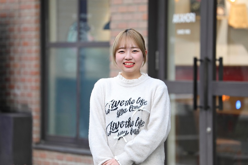 赤堀製菓専門学校の学生