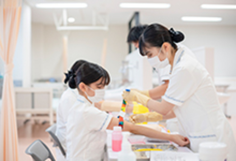 横浜中央看護専門学校の風景