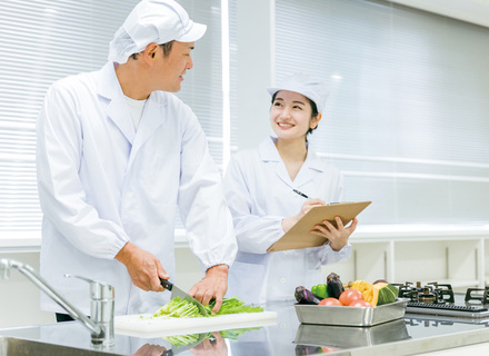 秋田栄養短期大学の特長１