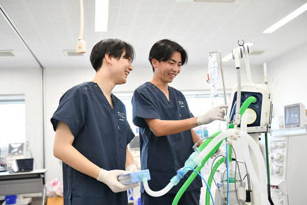 群馬パース大学 【臨床工学科】チーム医療の一員として医療に貢献できる質の高い臨床工学技士の人材養成を目指しています。