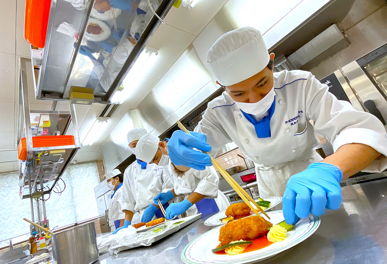 沖縄調理師専門学校の風景