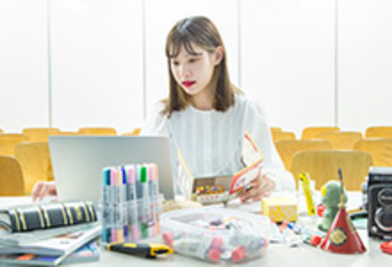 穴吹デザイン専門学校の風景