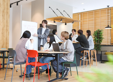 北海道ハイテクノロジー専門学校の特長１