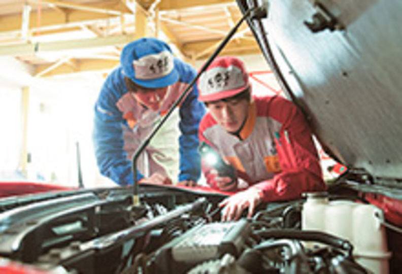 専門学校　千葉県自動車大学校の風景