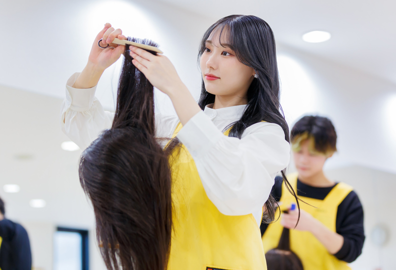 秋田ヘアビューティカレッジの風景