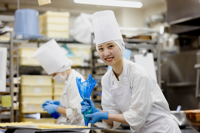 札幌ベルエポック製菓調理専門学校の学生