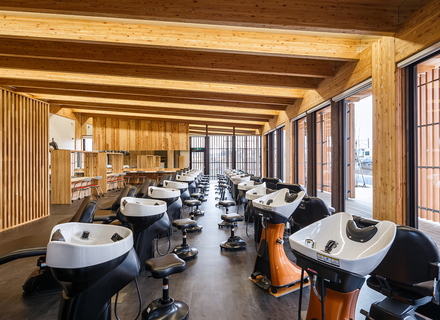 郡山ヘアメイクカレッジの特長３