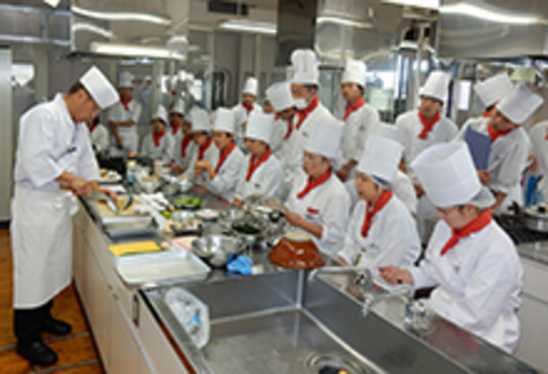 西九州大学佐賀調理製菓専門学校の風景