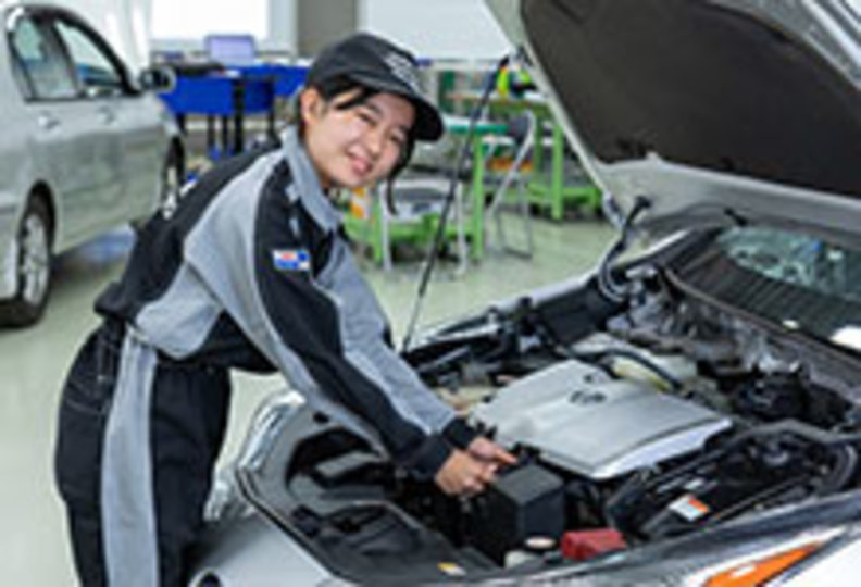 横浜テクノオート専門学校の風景