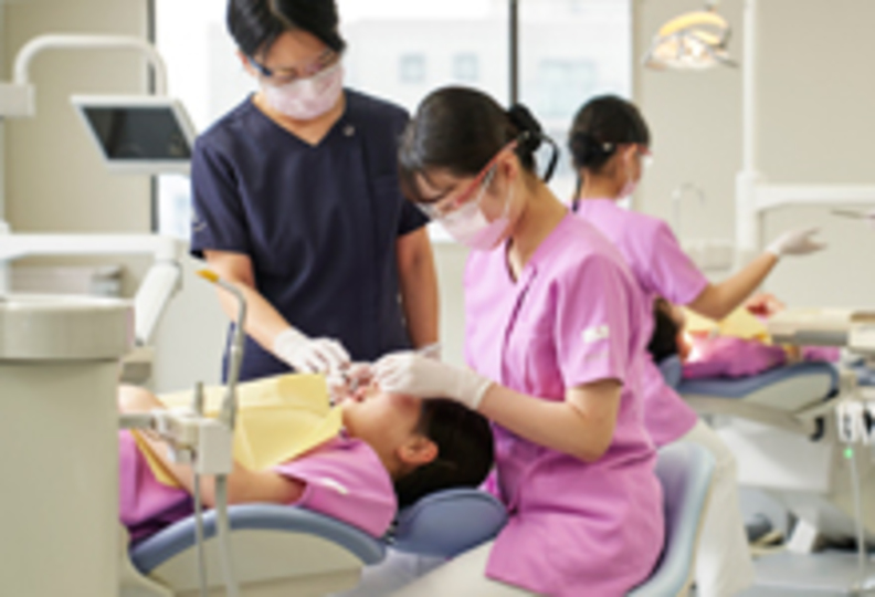 インターナショナル岡山歯科衛生専門学校の風景