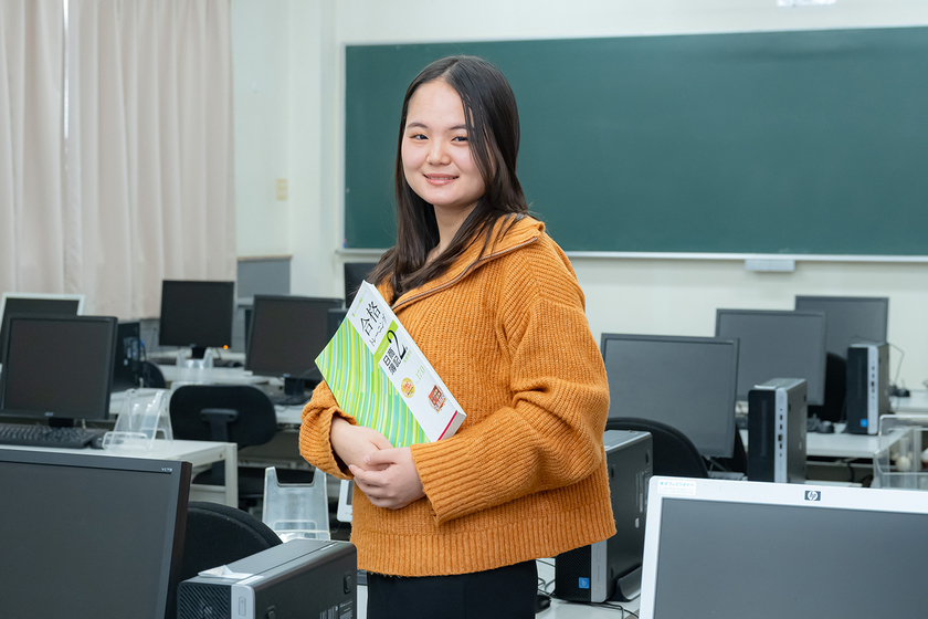 大分経理専門学校の学生