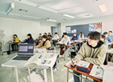 名古屋平成看護医療専門学校の特長１