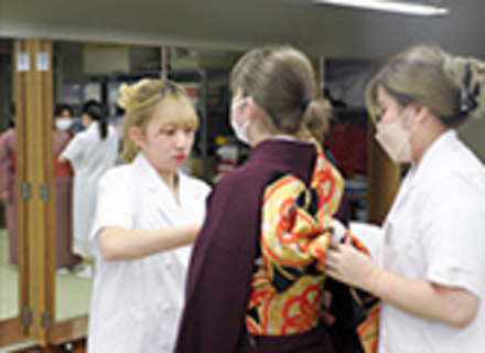 鎌倉早見美容芸術専門学校の特長２