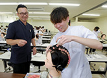 鎌倉早見美容芸術専門学校の特長３