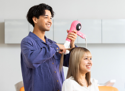 静岡県美容専門学校の特長３