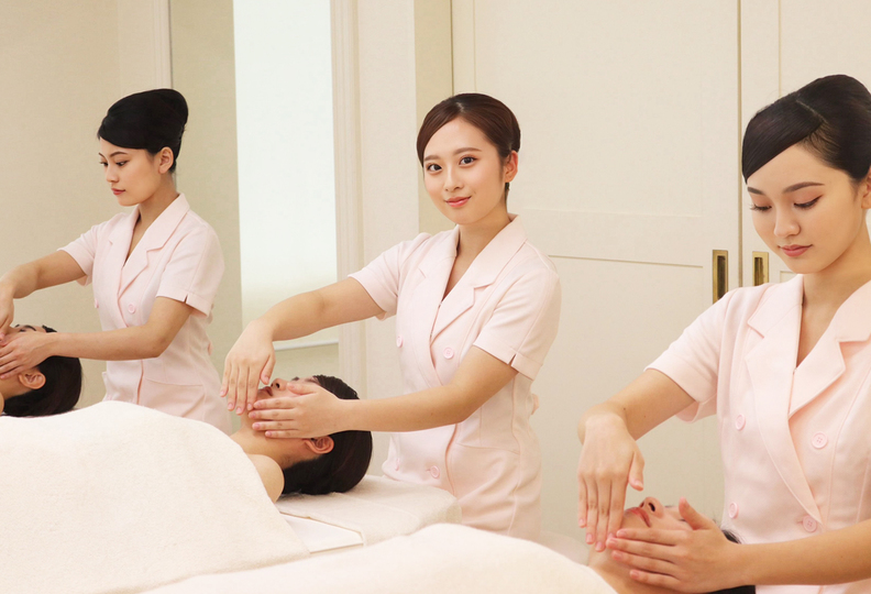 ミス・パリ・ビューティ専門学校　大阪校の風景