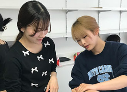 アーデントビューティーカレッジの特長１