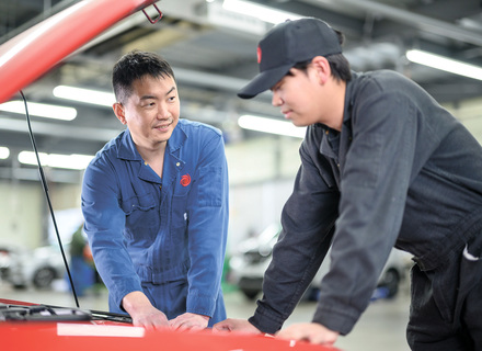 専門学校　長野自動車大学校の特長１