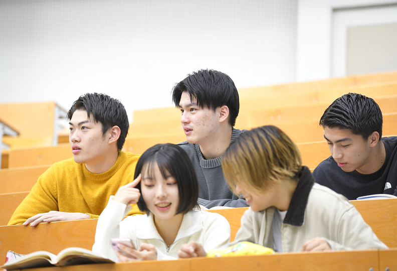 新潟経営大学の風景