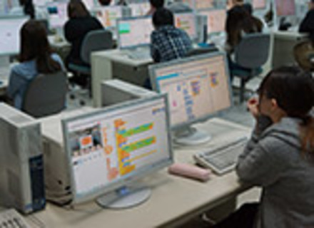 あおもりコンピュータ・カレッジの特長１