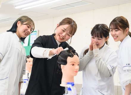 長岡美容専門学校の特長３