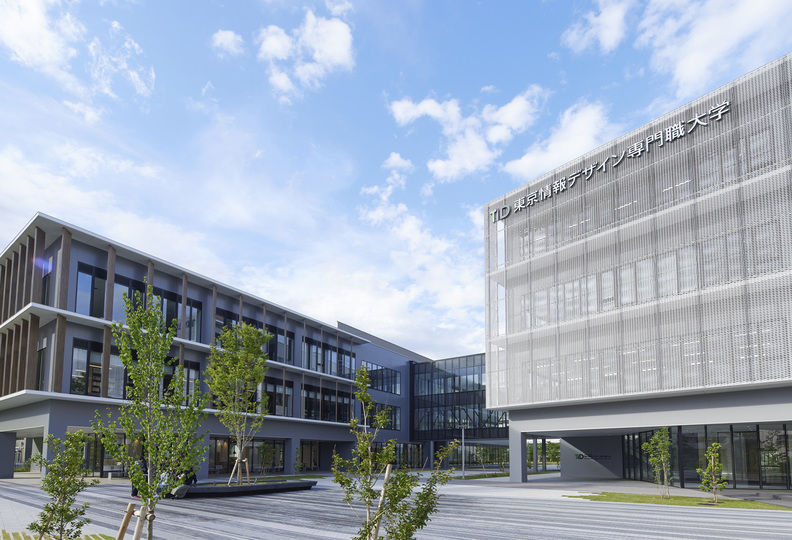 東京情報デザイン専門職大学の風景