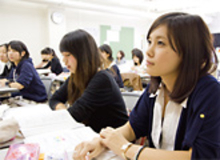 日本大学歯学部附属歯科衛生専門学校の特長２