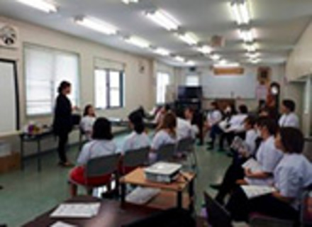 和歌山高等美容専門学校の特長３