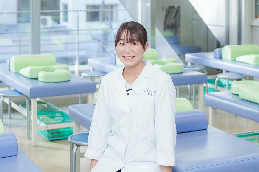 日本鍼灸理療専門学校の学生