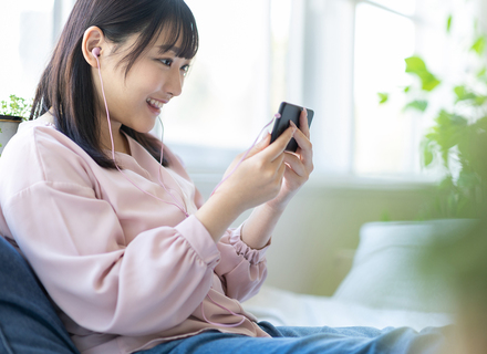 サイバー大学（通信制）の特長２