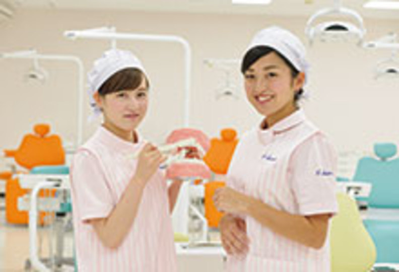 東京町田歯科衛生学院専門学校の風景